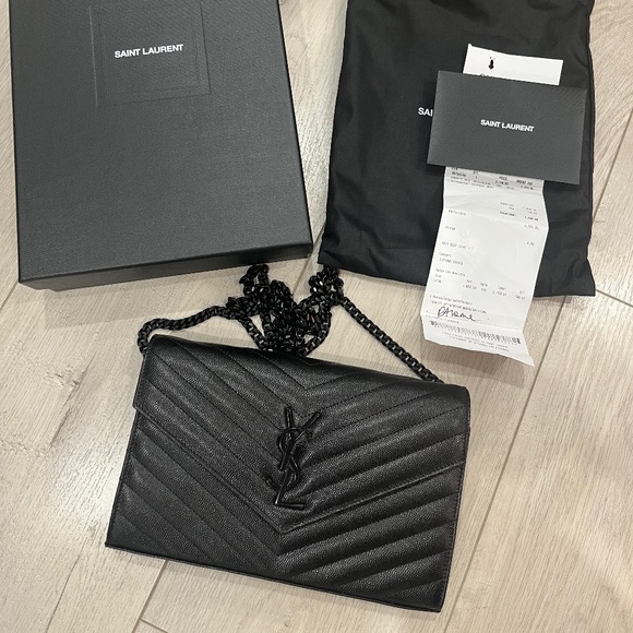 Yves Saint Laurent Handbags - YSL clutch